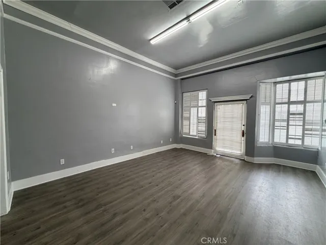 3130 W Manchester Boulevard, Inglewood, California 90305