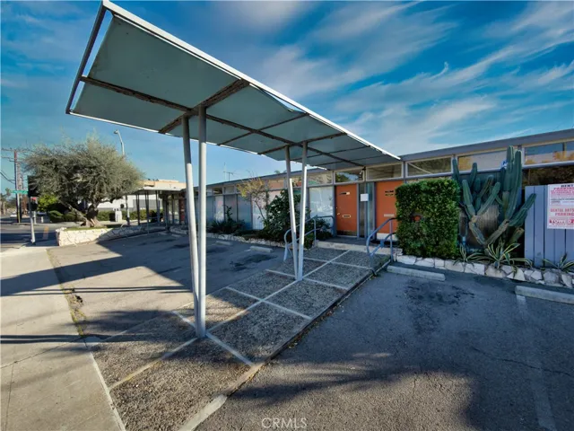 1126 N Flower, Santa Ana, California 92703