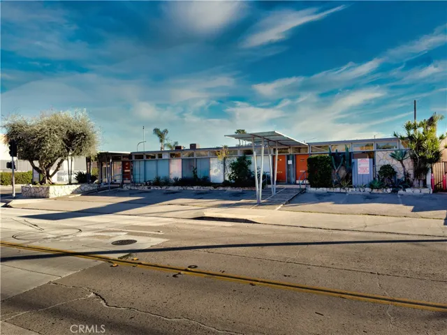 1126 N Flower, Santa Ana, California 92703