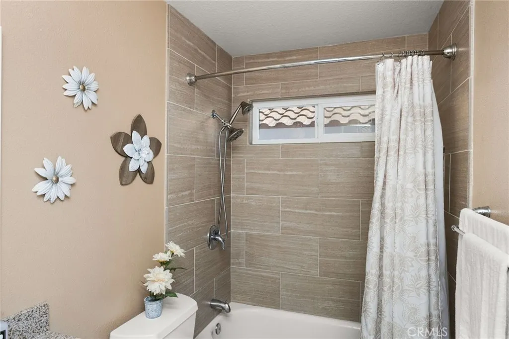 Guest Shower