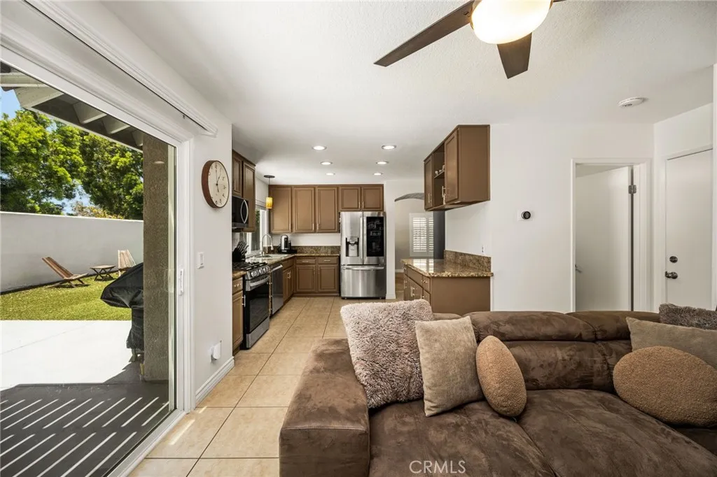 Open Kitchen to Living Area
