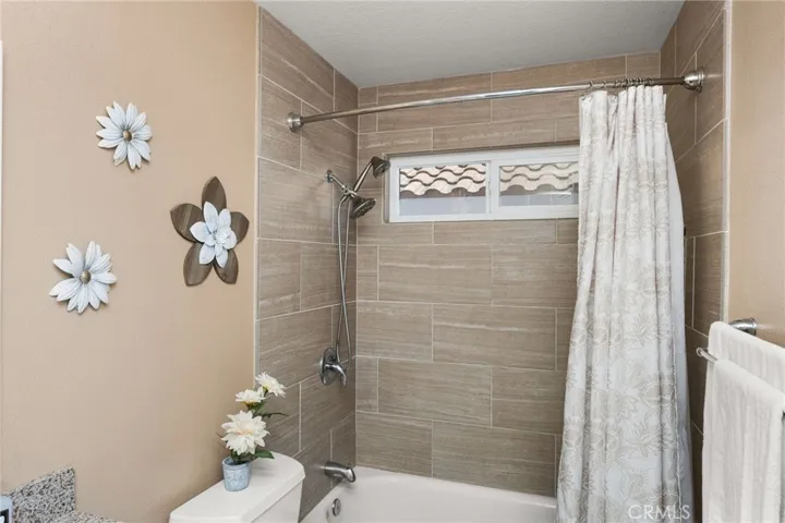 Guest Shower