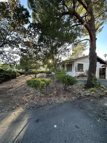 1810 3rd Ave, Walnut Creek, California 94597