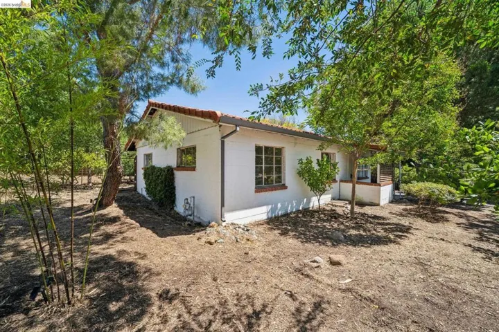 1810 3rd Ave, Walnut Creek, California 94597