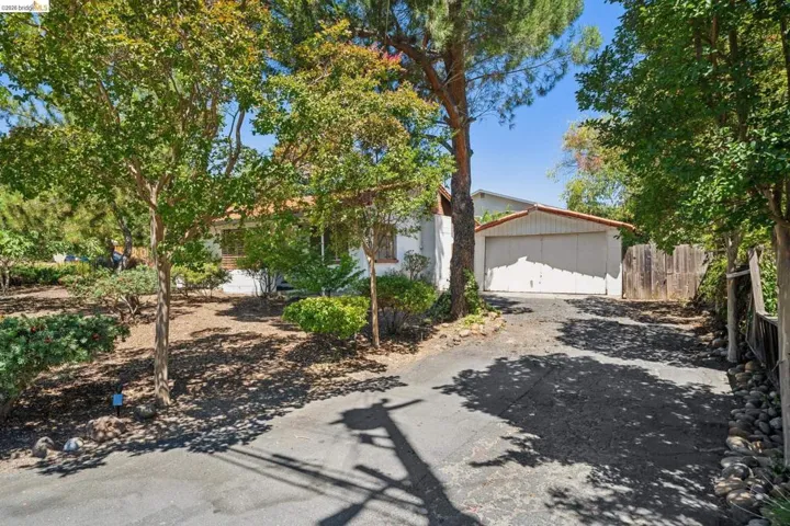 1810 3rd Ave, Walnut Creek, California 94597