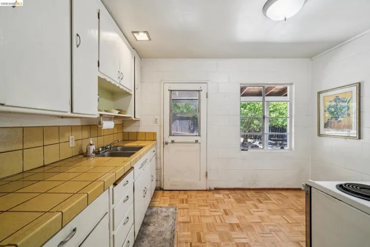 1810 3rd Ave, Walnut Creek, California 94597