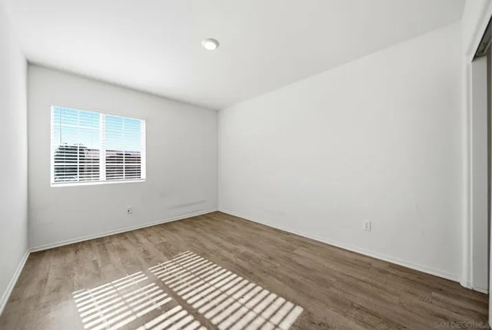 1255 Universal Way, Hemet, California 92543