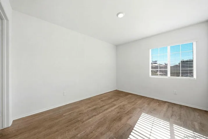 1255 Universal Way, Hemet, California 92543