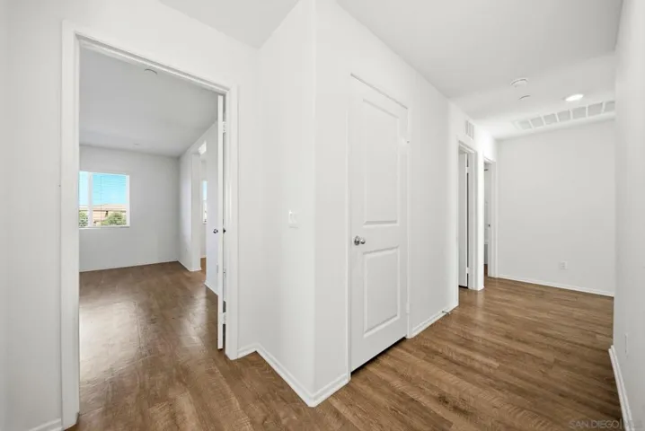 1255 Universal Way, Hemet, California 92543