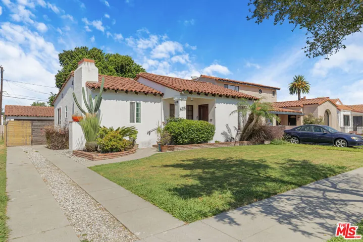 605 S Sloan Avenue, Compton, California 90221