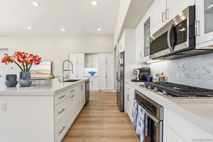 12546 Taylor Way, San Diego, California 92129