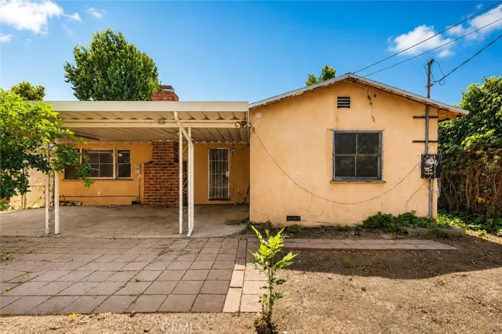 5807 Bevis Avenue, Sherman Oaks, California 91411