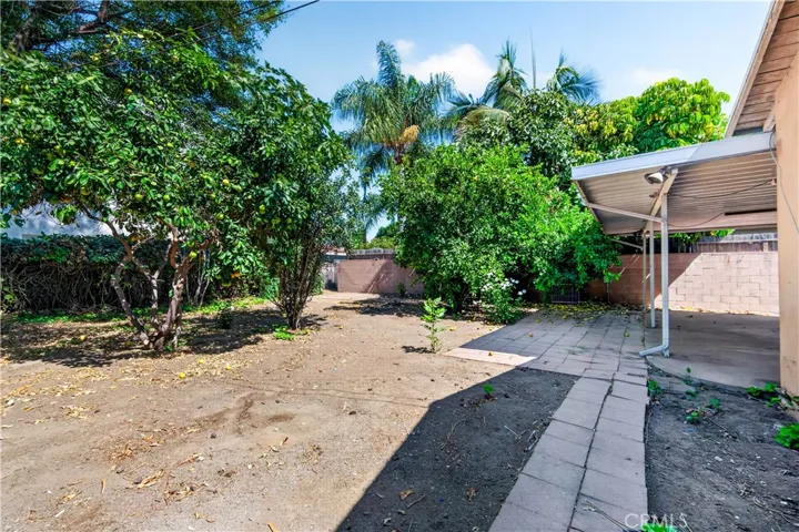 5807 Bevis Avenue, Sherman Oaks, California 91411