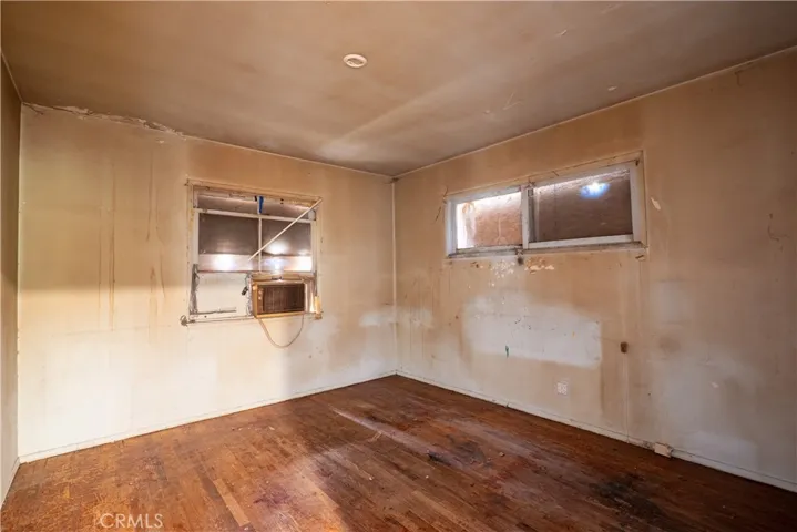 5807 Bevis Avenue, Sherman Oaks, California 91411