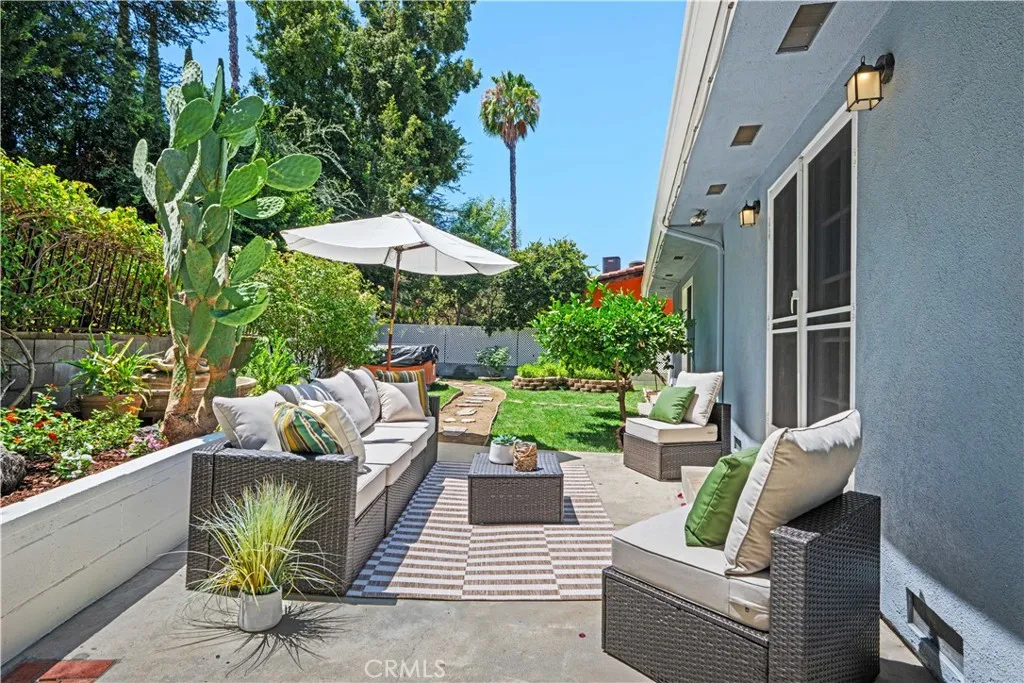 Relaxing rear patio area
