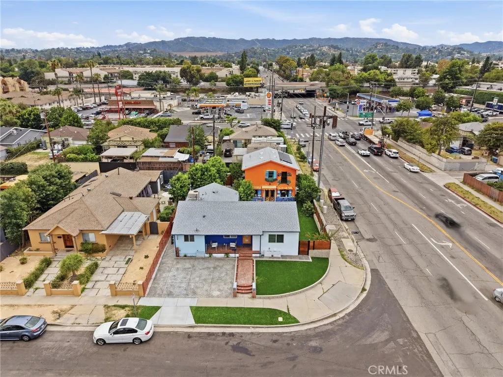 17660 Martha St