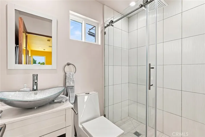 17660 Martha St, Los Angeles, California 91316