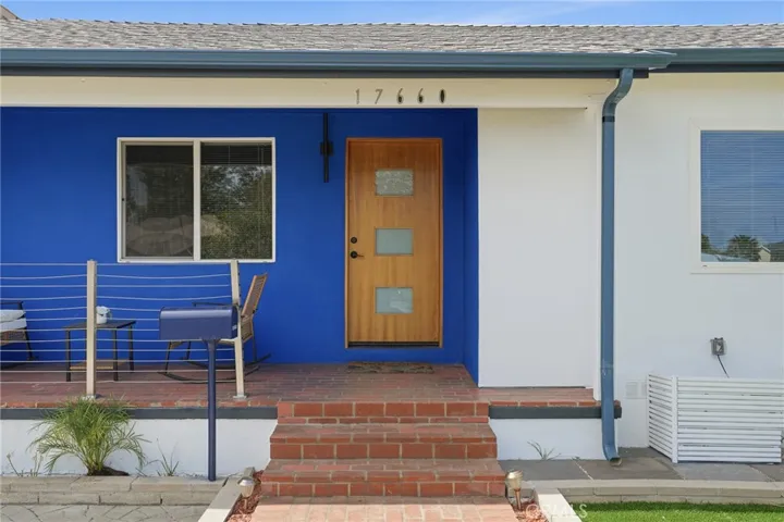 17660 Martha St, Los Angeles, California 91316
