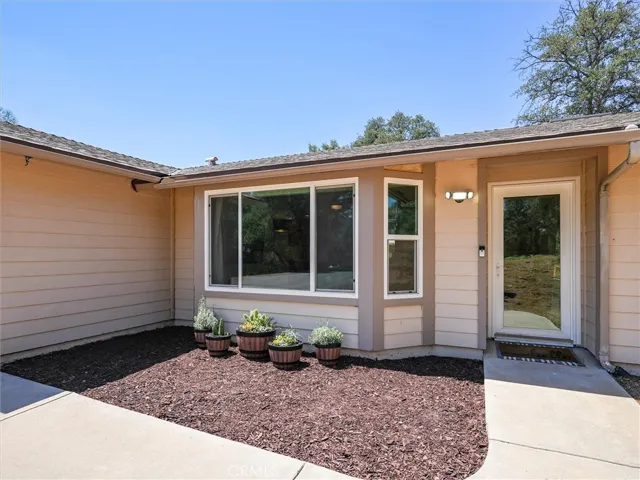 30212 N Dome Drive, Coarsegold, California 93614