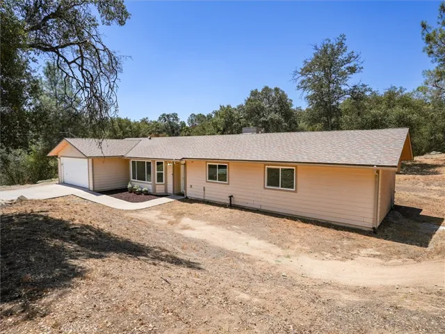 30212 N Dome Drive, Coarsegold, California 93614
