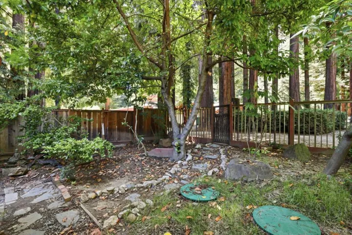 135 Glen Lomond Lane, Ben Lomond, California 95005