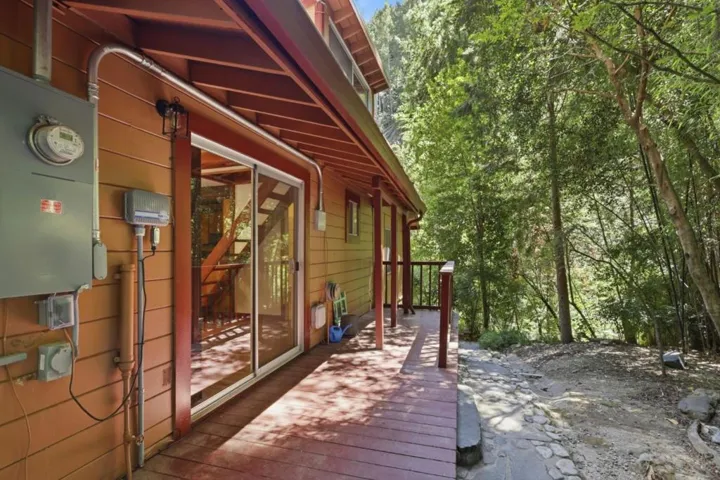 135 Glen Lomond Lane, Ben Lomond, California 95005