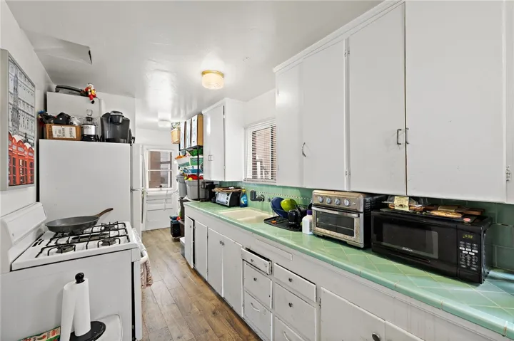 3709 W Balboa, Newport Beach, California 92663