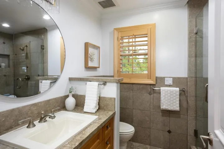 2121 Creeden Way, Mountain View, California 94040