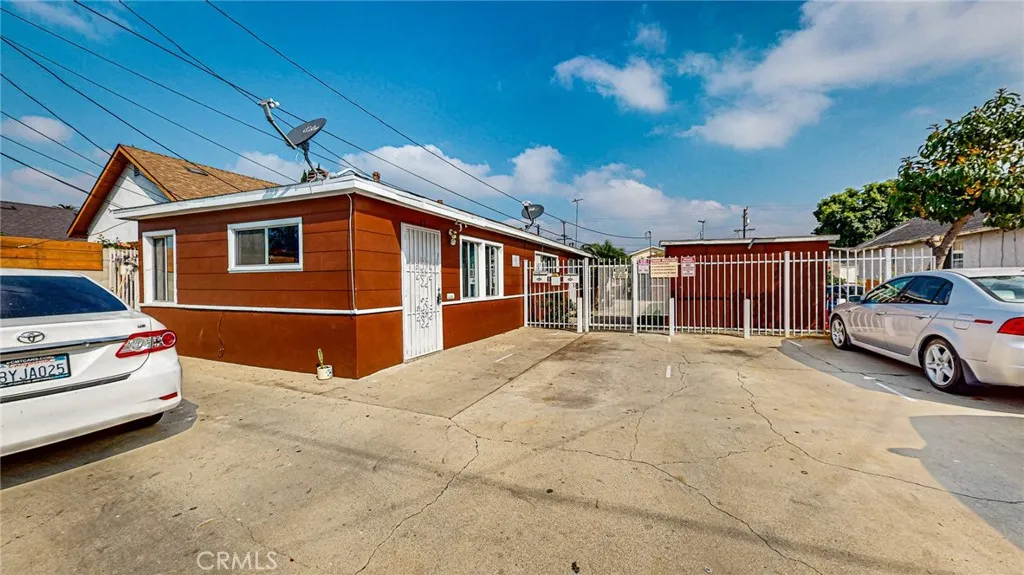 1715 E 65th Street, Los Angeles, California 90001 — photo 5