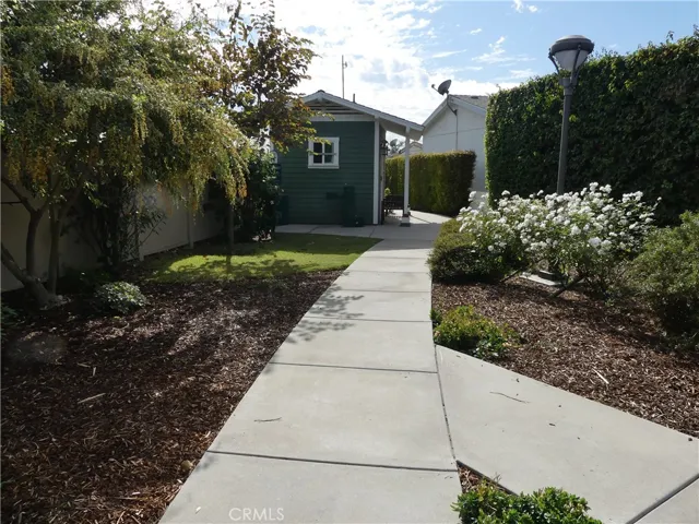 Community Walkway and Gardens