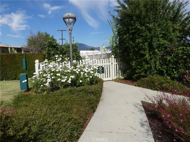 Community Walkway and Gardens