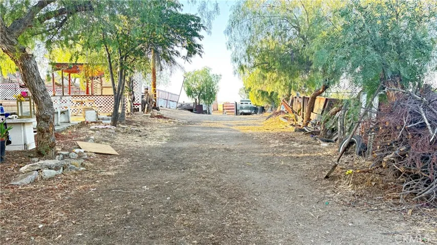 21751 Rogers, Perris, California 92570