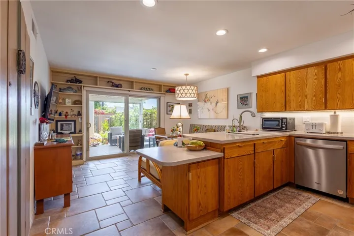 4100 Lake Harbor Lane, Westlake Village, California 91361