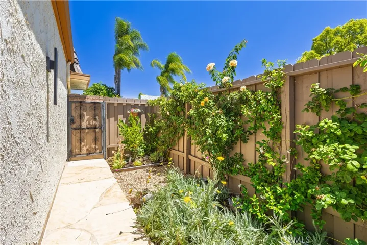 4100 Lake Harbor Lane, Westlake Village, California 91361