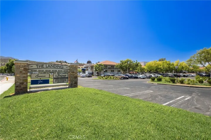 4100 Lake Harbor Lane, Westlake Village, California 91361