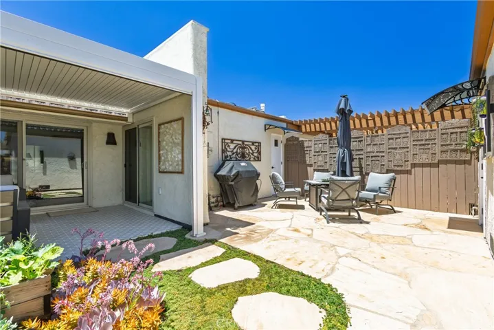4100 Lake Harbor Lane, Westlake Village, California 91361