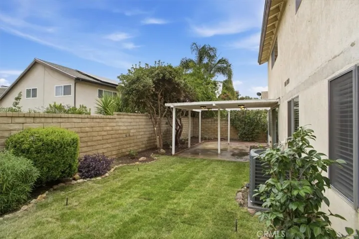 25348 Via Palacio, Valencia, California 91355