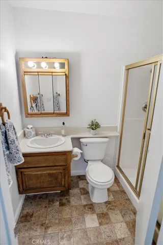 25348 Via Palacio, Valencia, California 91355