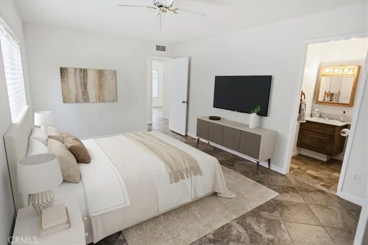 25348 Via Palacio, Valencia, California 91355