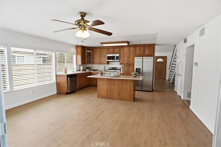 25348 Via Palacio, Valencia, California 91355