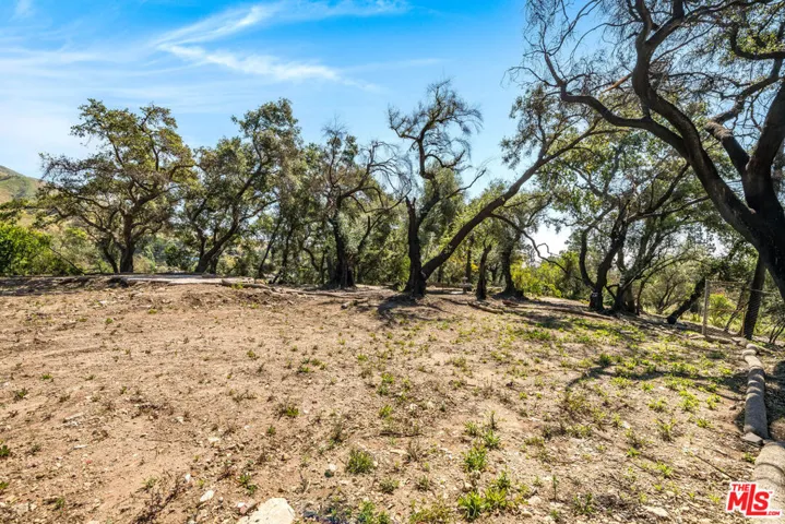 3172 Rubio Canyon Road, Altadena, California 91001