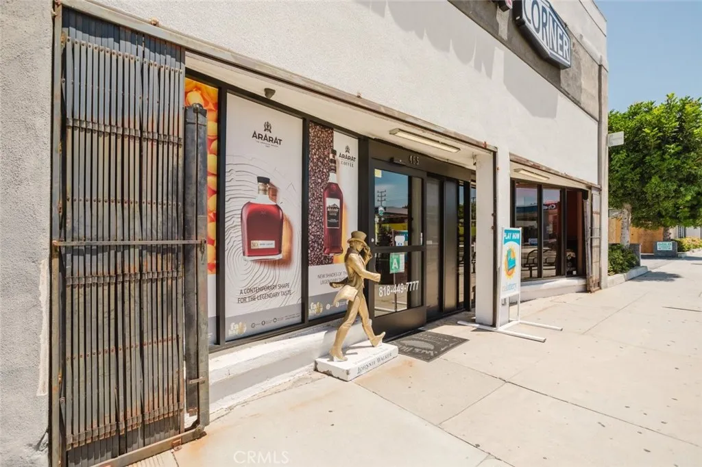 465 W Broadway, Glendale, California 91204 — photo 4
