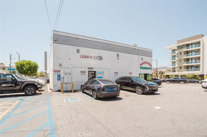 465 W Broadway, Glendale, California 91204
