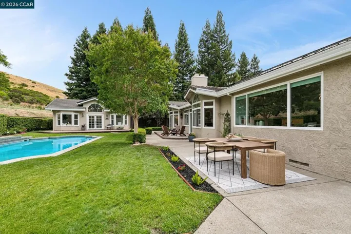 107 Dana Highlands Court, Danville, California 94526