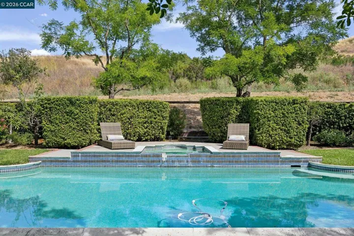 107 Dana Highlands Court, Danville, California 94526