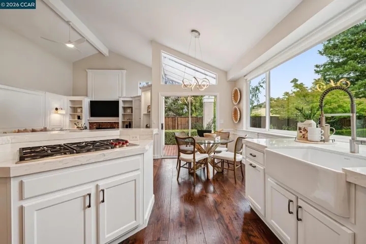 107 Dana Highlands Court, Danville, California 94526