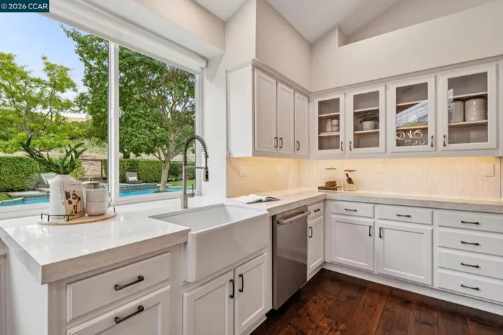 107 Dana Highlands Court, Danville, California 94526