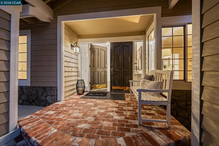 107 Dana Highlands Court, Danville, California 94526