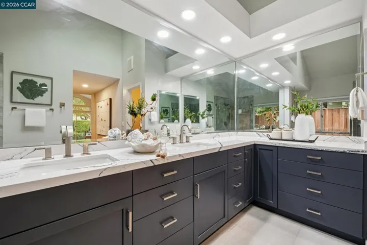 107 Dana Highlands Court, Danville, California 94526