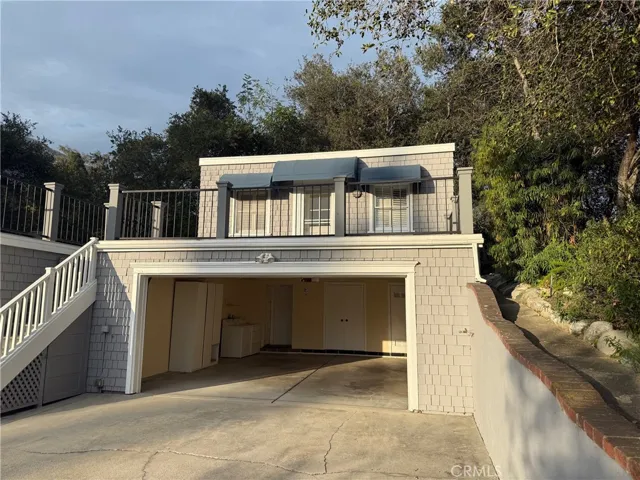 302 Churchill Road, Sierra Madre, California 91024
